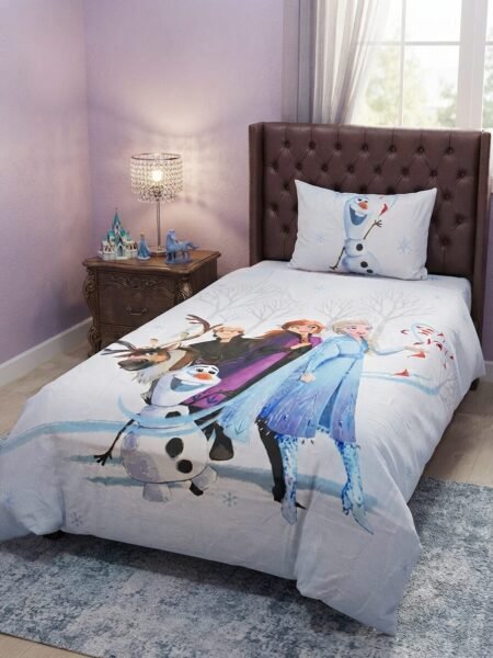 Frozen Ice Palace Dreams Bed Sheet