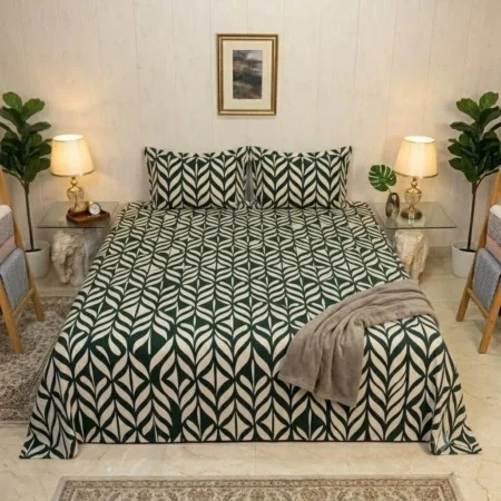 Dark Green Leaf Pattern Design Bedsheet